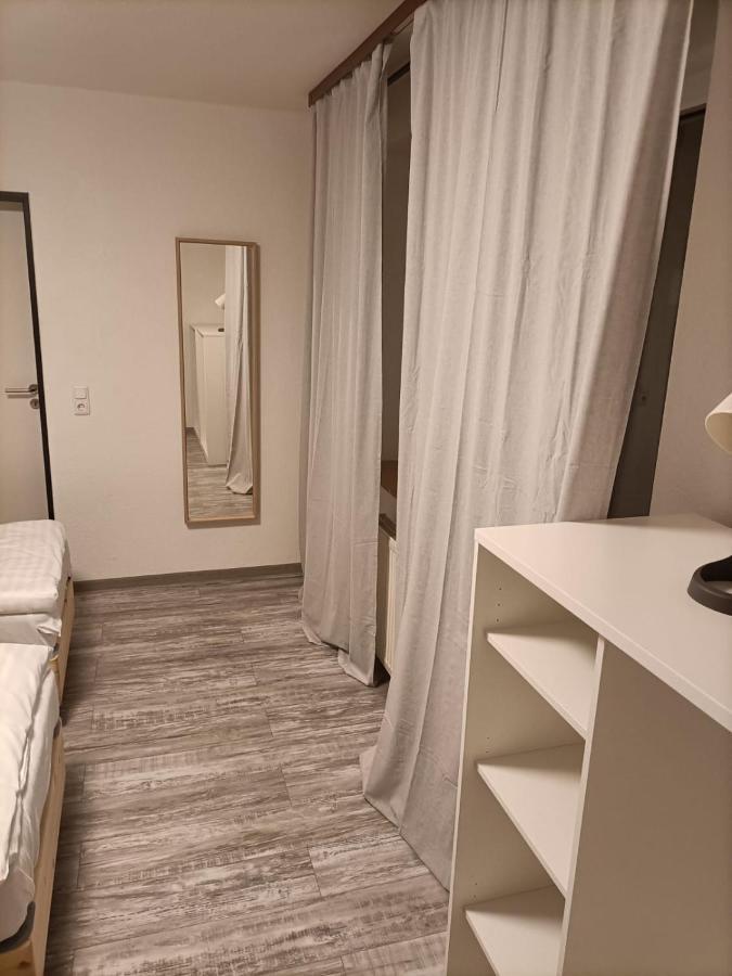Apartamento Krefeld House - 20 Min To Dus Airport & Messe Exterior foto