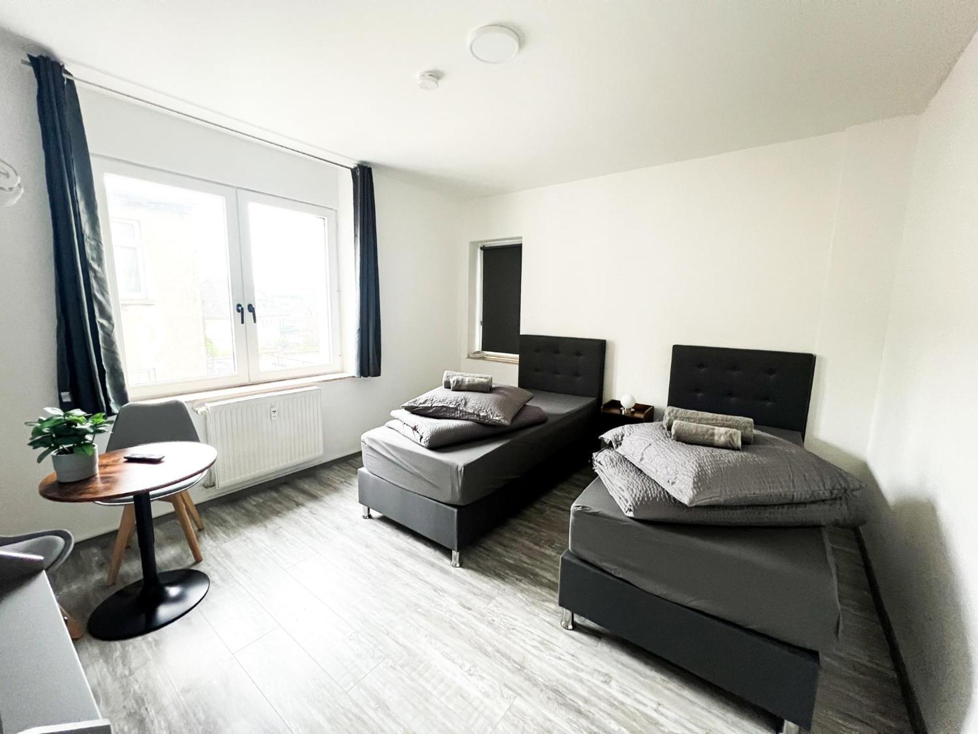 Apartamento Krefeld House - 20 Min To Dus Airport & Messe Exterior foto