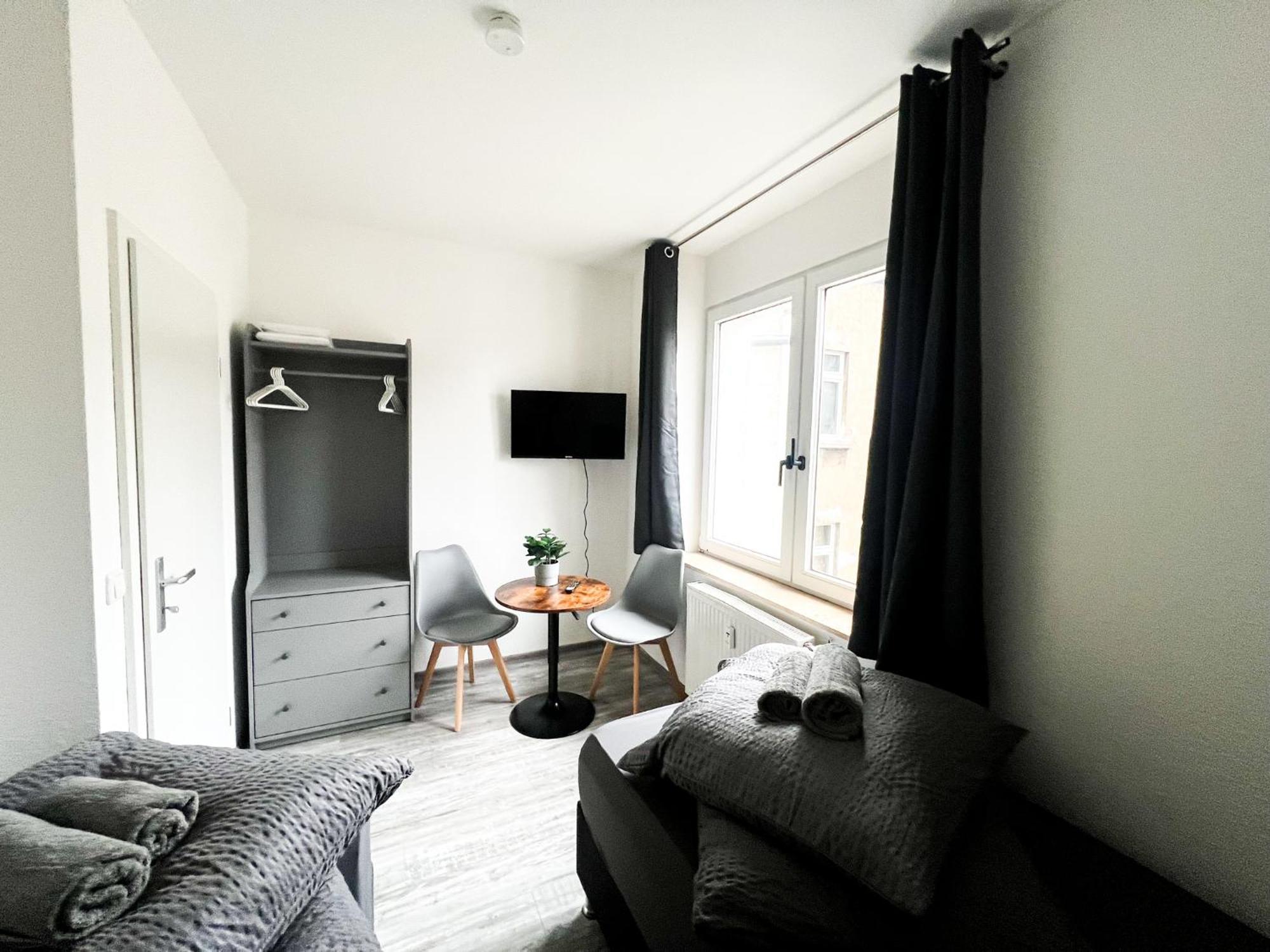 Apartamento Krefeld House - 20 Min To Dus Airport & Messe Exterior foto