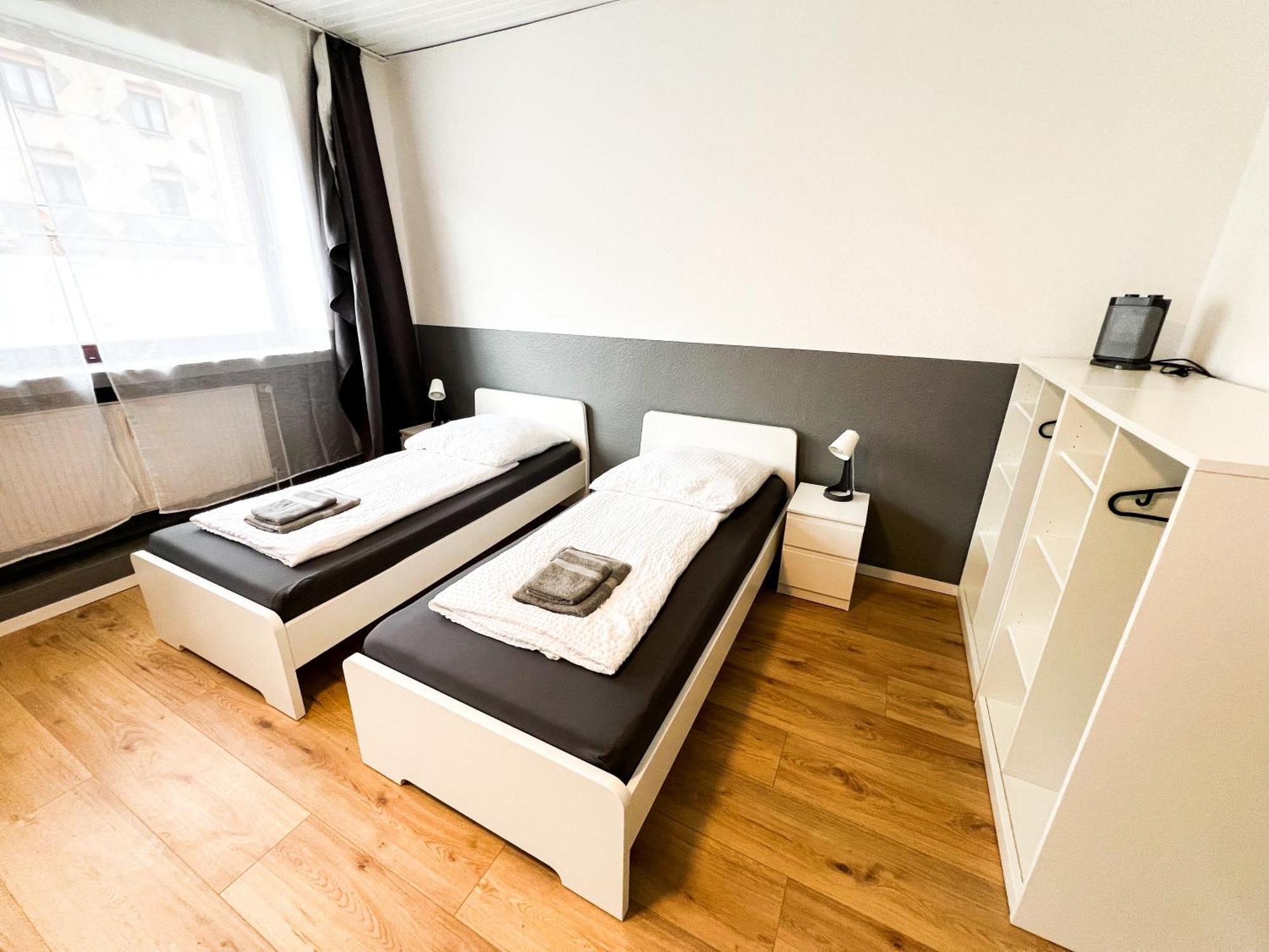 Apartamento Krefeld House - 20 Min To Dus Airport & Messe Exterior foto