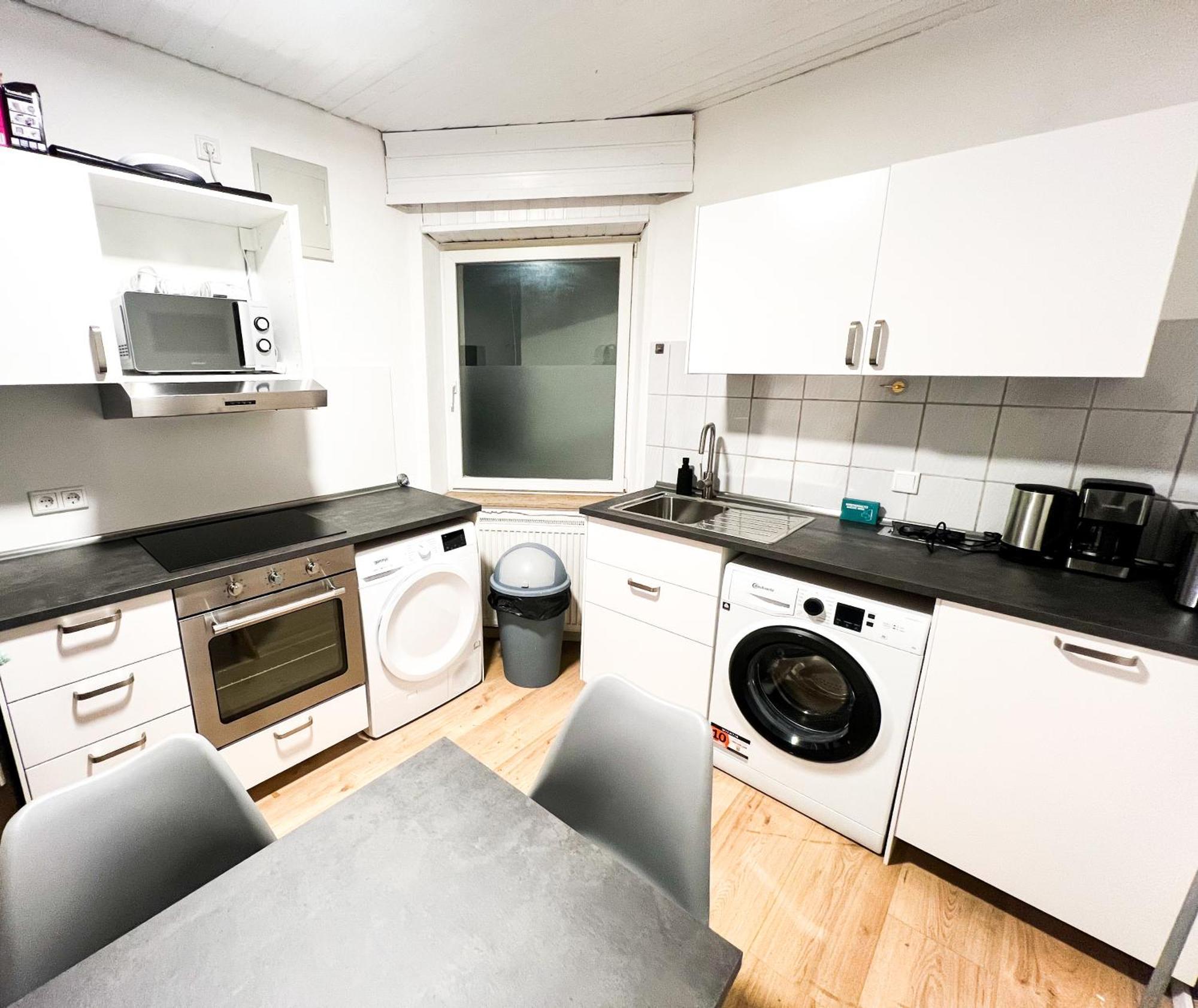 Apartamento Krefeld House - 20 Min To Dus Airport & Messe Exterior foto