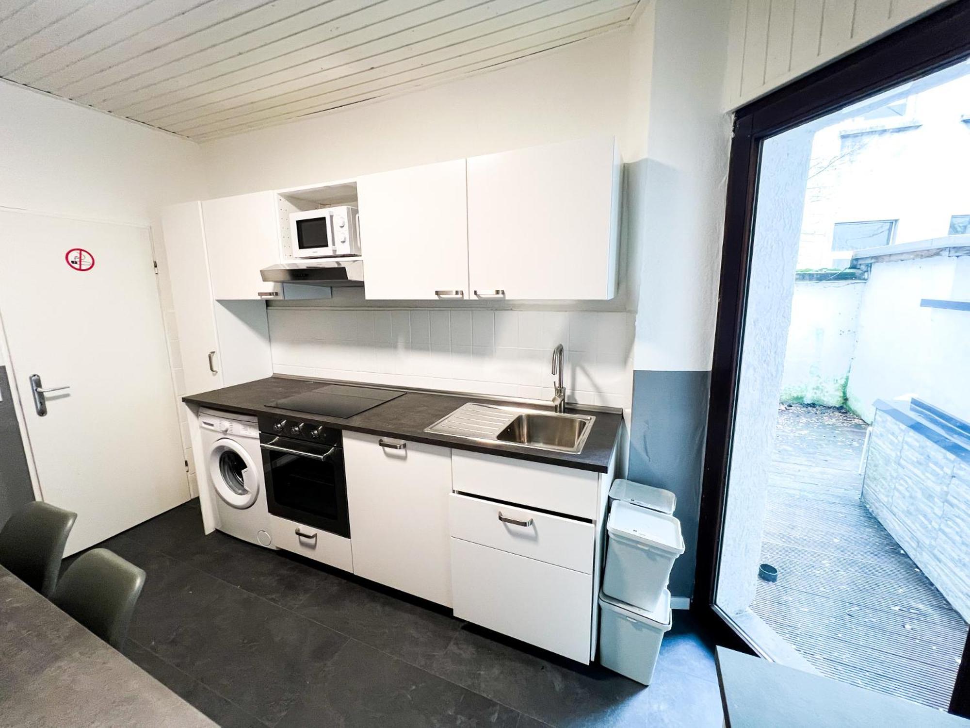 Apartamento Krefeld House - 20 Min To Dus Airport & Messe Exterior foto