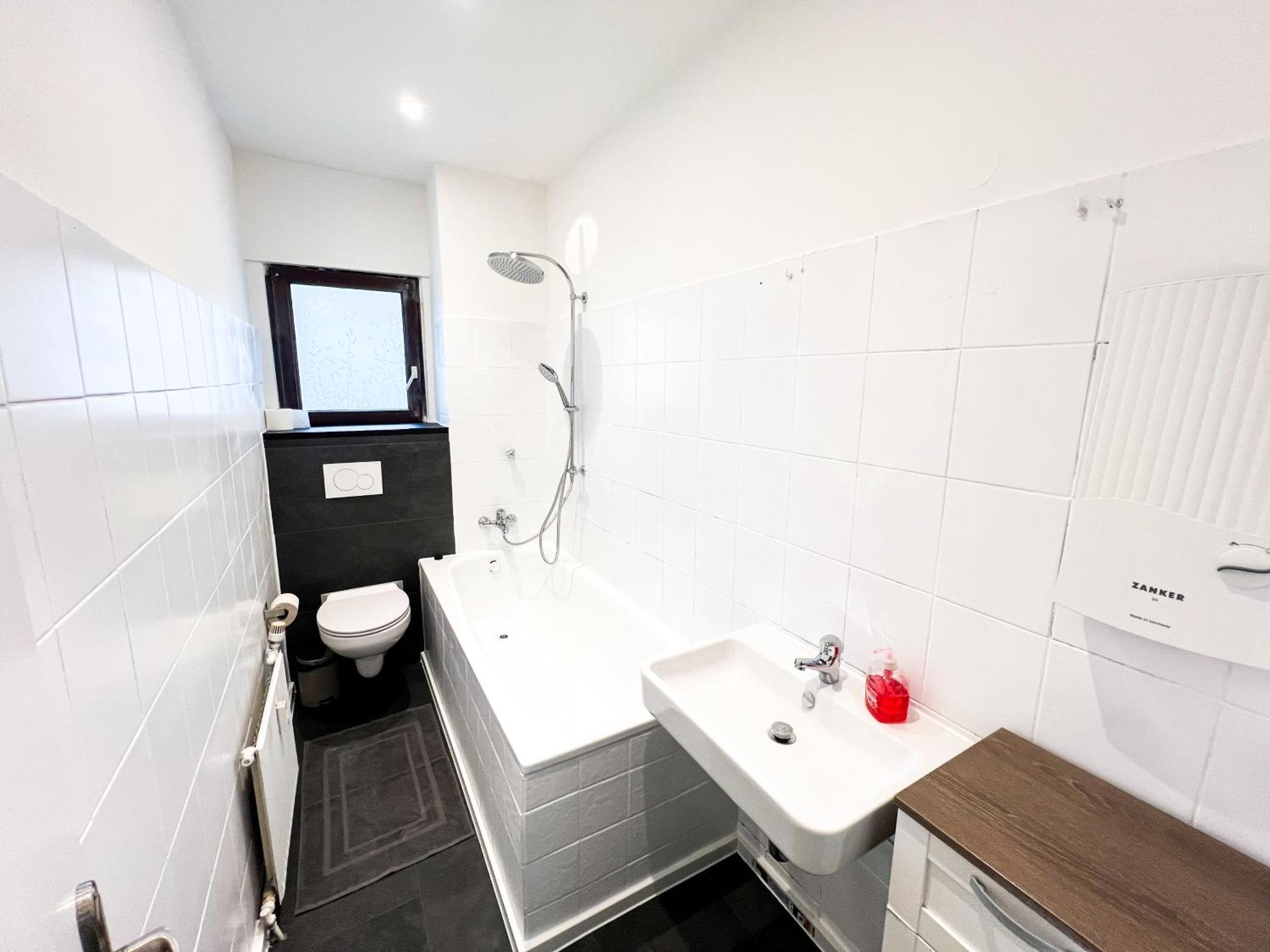 Apartamento Krefeld House - 20 Min To Dus Airport & Messe Exterior foto